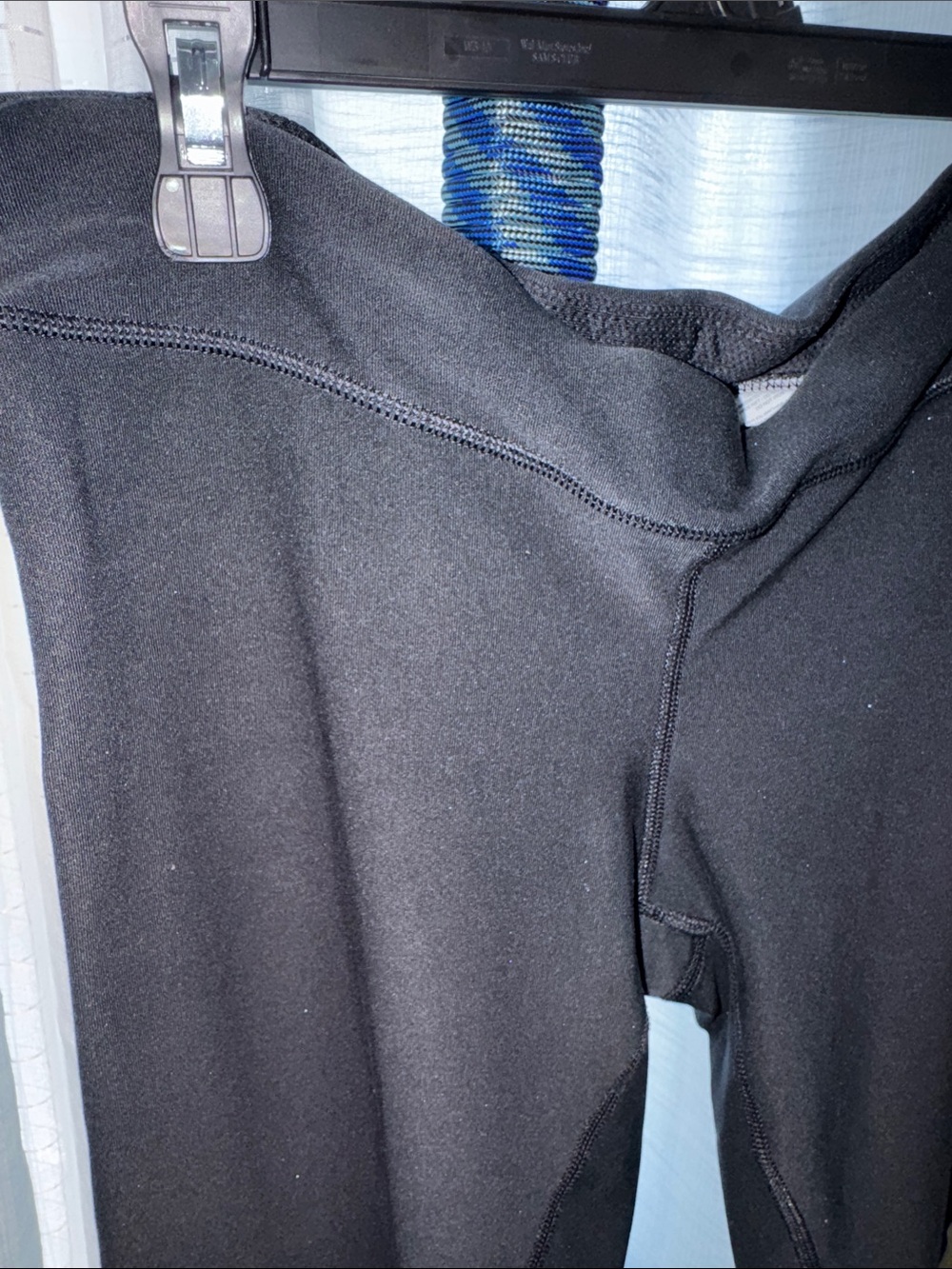 Nike - Black Dri-FIT Cropped Performance Leggings Size Large - Picture 6 of 17